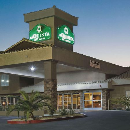 La Quinta Inn & Suites By Wyndham Lv Tropicana Stadium Las Vegas Exteriör bild